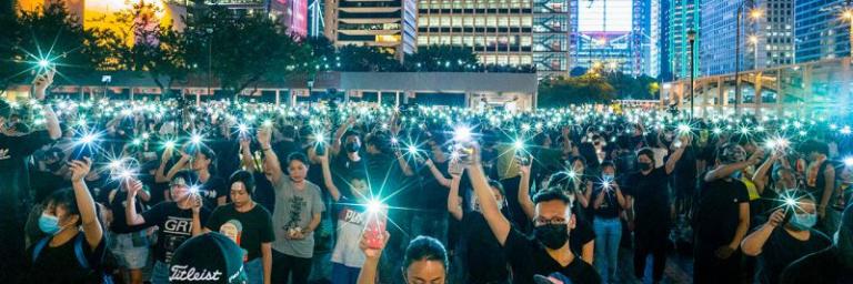 Hongkong manifestation contre les violences policières