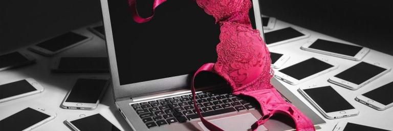 Le coronavirus fait prospérer les sites pour adultes